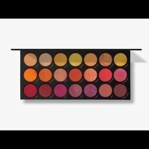 NIB!! Karity 🌶 Picante Eyeshadow Palette